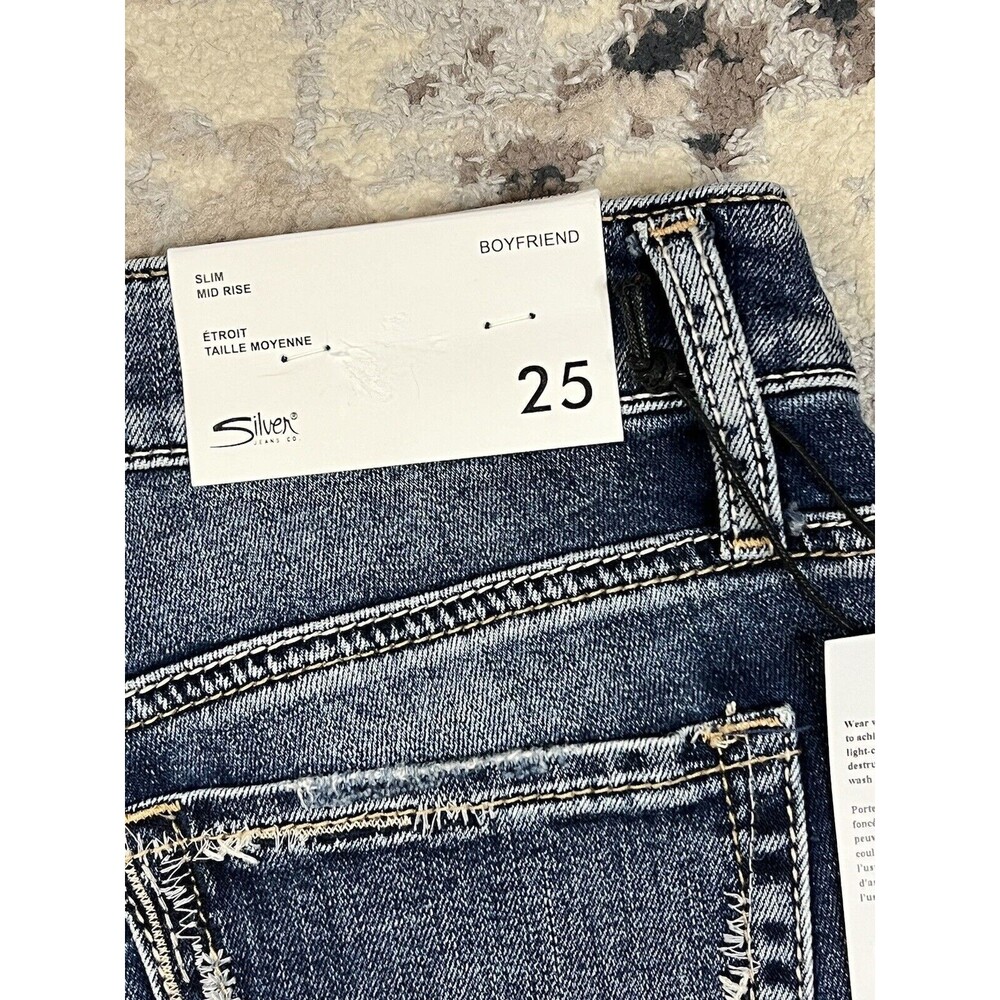 NWT Silver Boyfriend Mid-Rise Slim Fit Distressed Jeans Sz. 25X27 Buckle - Picture 12 of 13